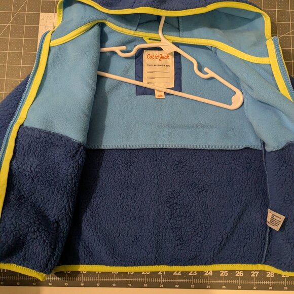 Cat & Jack Fleece Zip Jacket - New With Tags - 5T - Picture 6 of 8